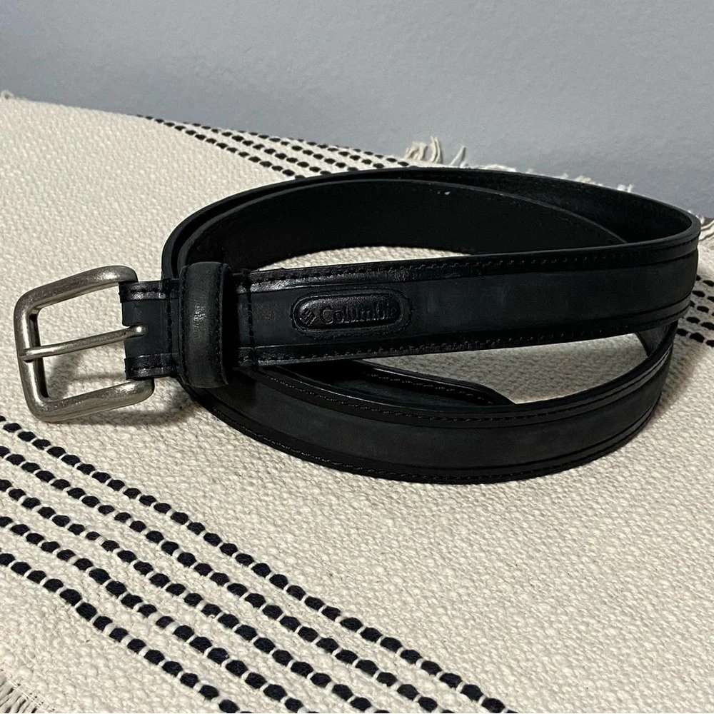 COLUMBIA / Men's Black Leather Belt Silver Buckle Size 42